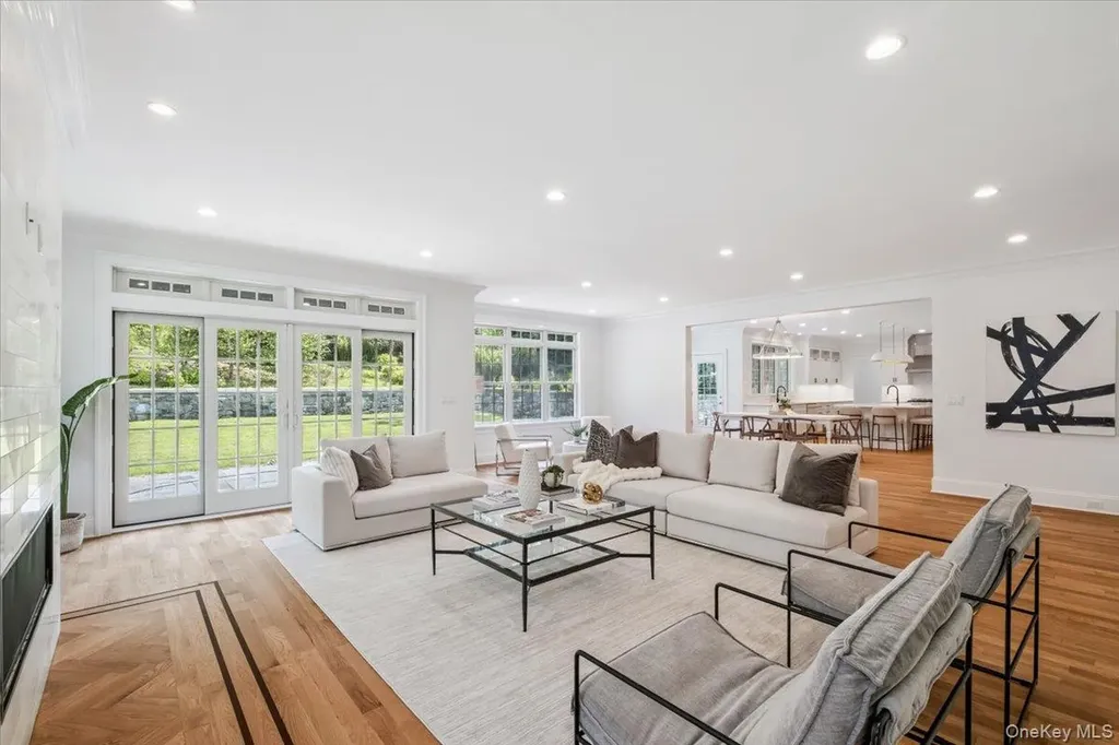 4 Locust Lane Scarsdale NY 10583