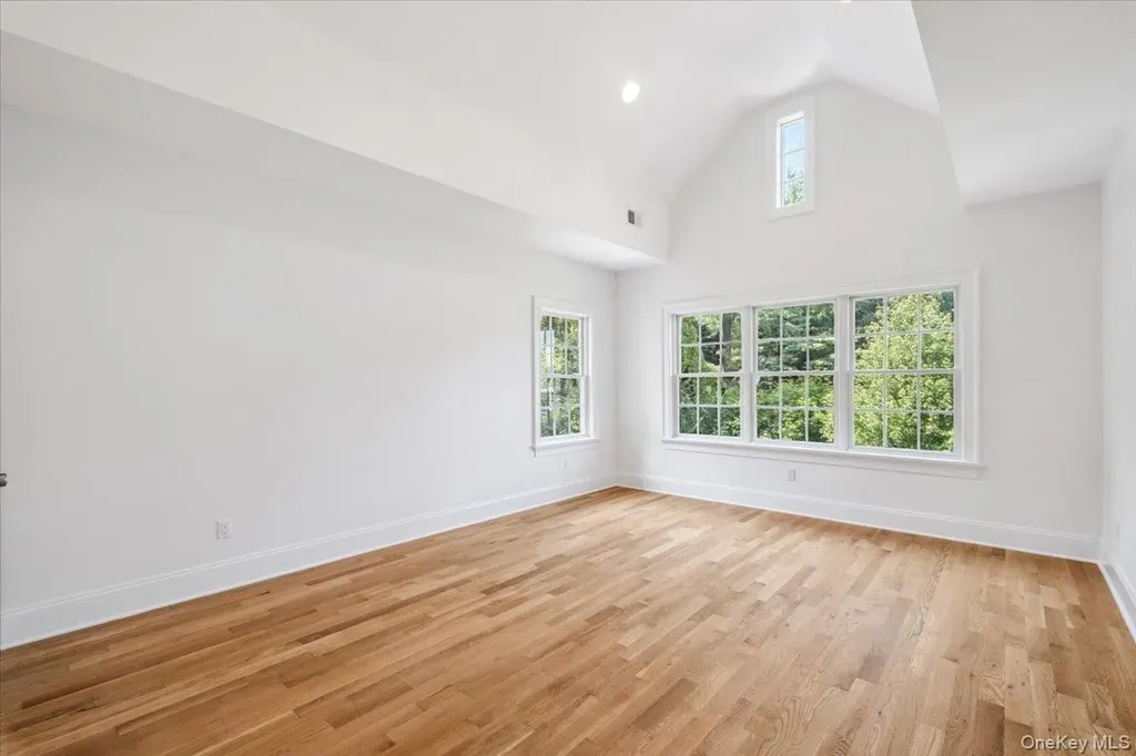 4 Locust Lane Scarsdale NY 10583