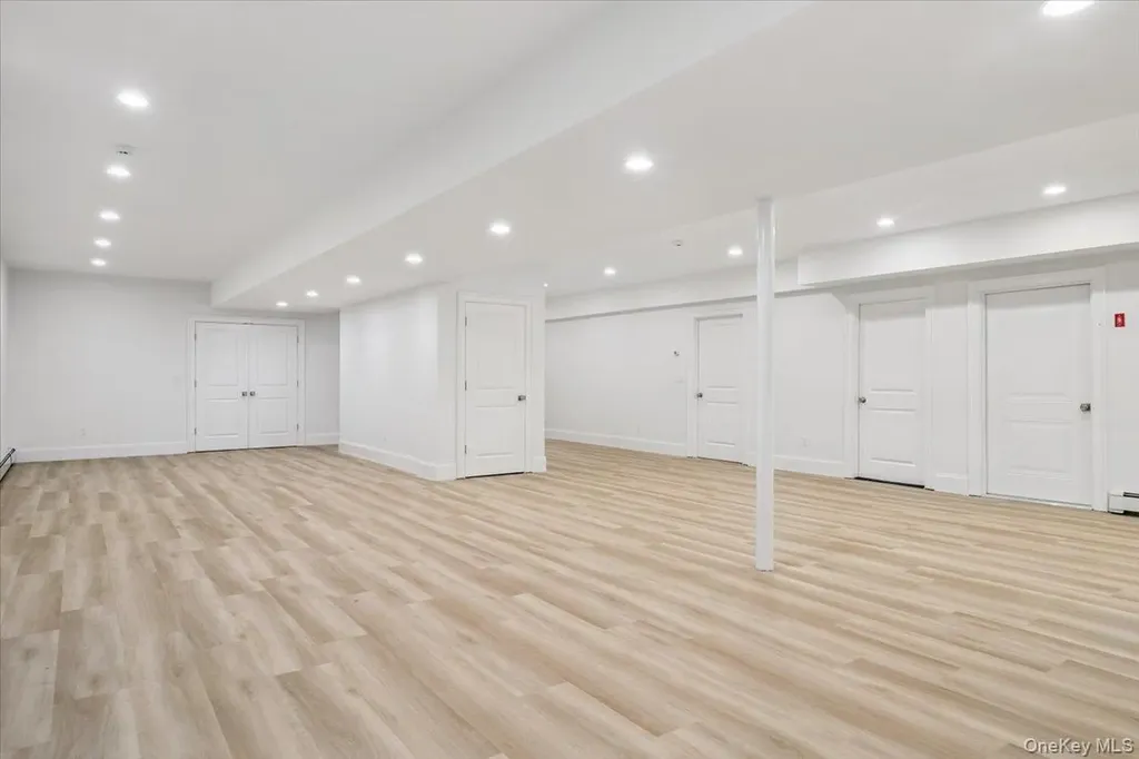 4 Locust Lane Scarsdale NY 10583
