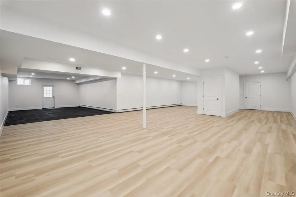 4 Locust Lane Scarsdale NY 10583