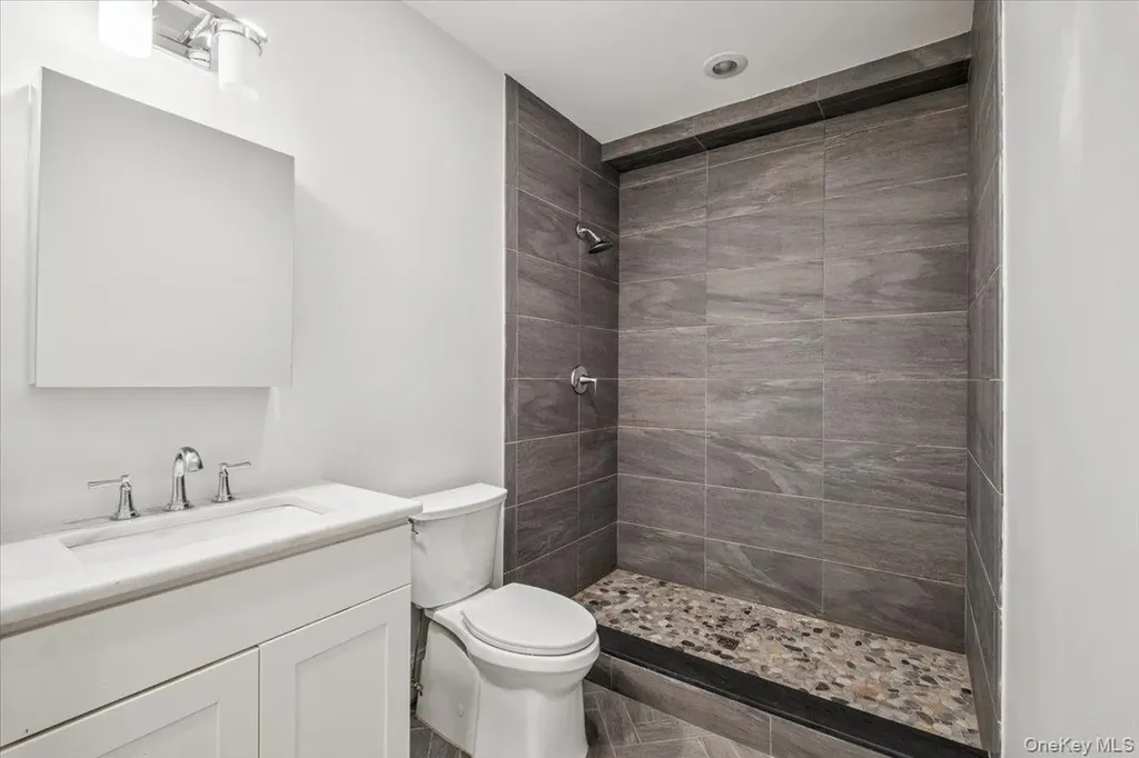 4 Locust Lane Scarsdale NY 10583