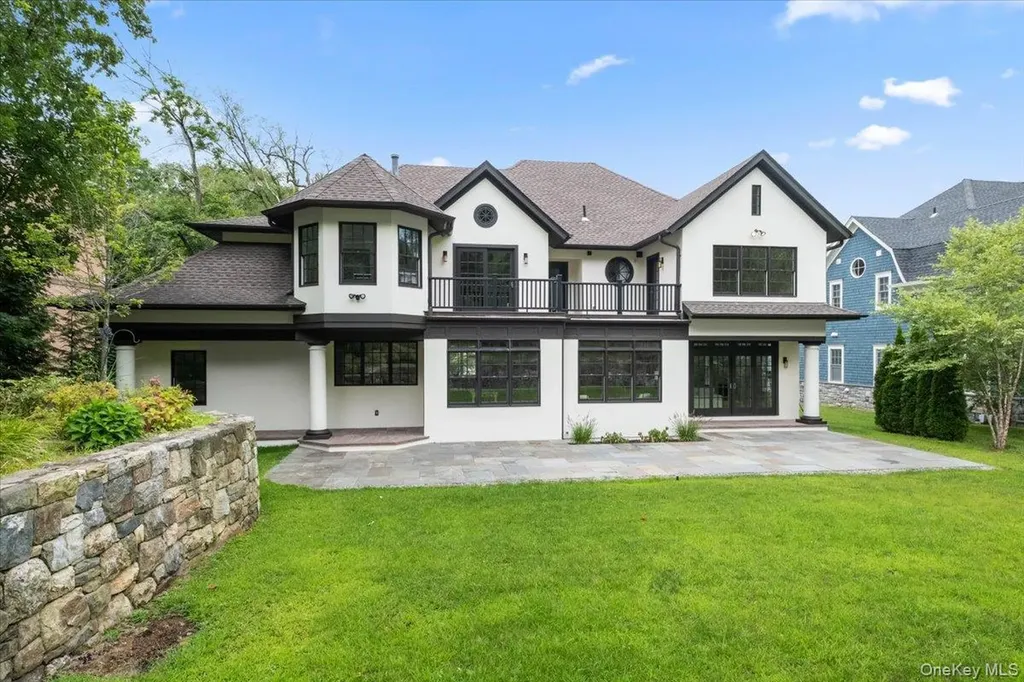 4 Locust Lane Scarsdale NY 10583