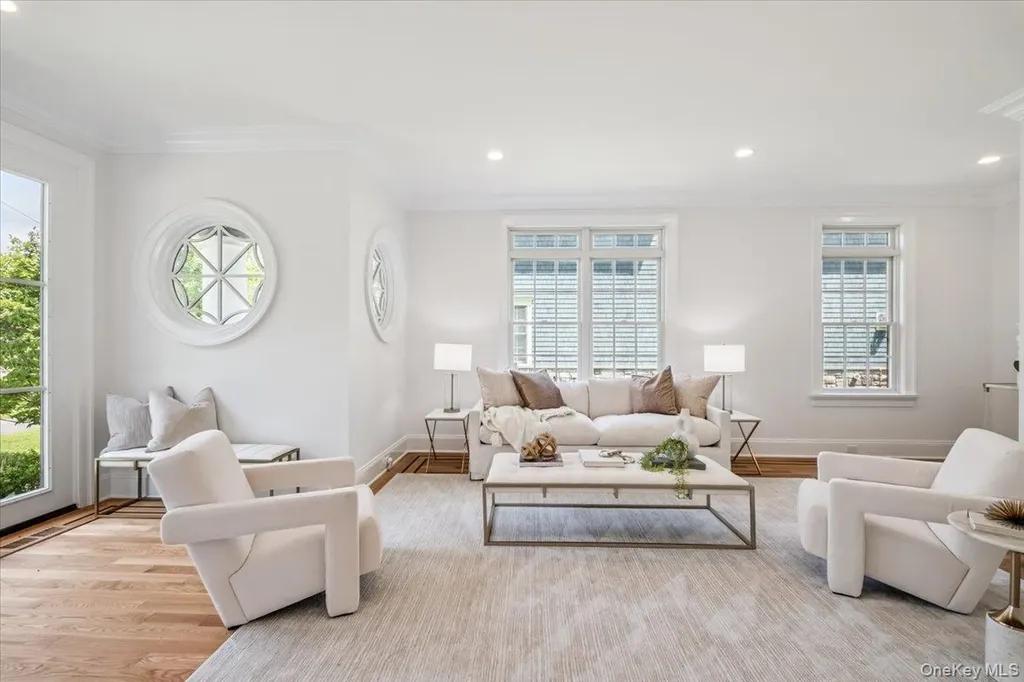 4 Locust Lane Scarsdale NY 10583