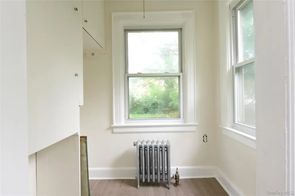 24 Parsons Drive Hempstead NY 11550