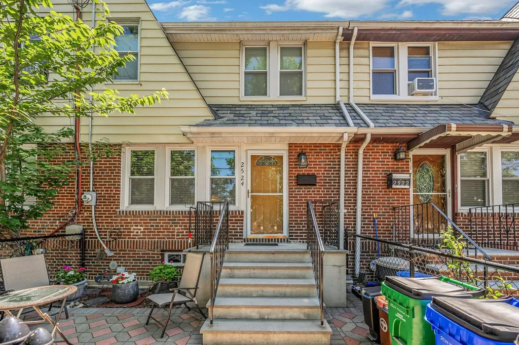 2524 Mickle Avenue Bronx NY 10469