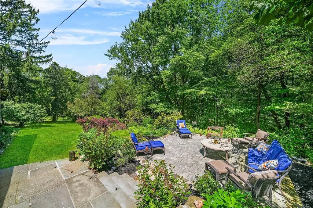 42 Raspberry Lane Carmel NY 10512