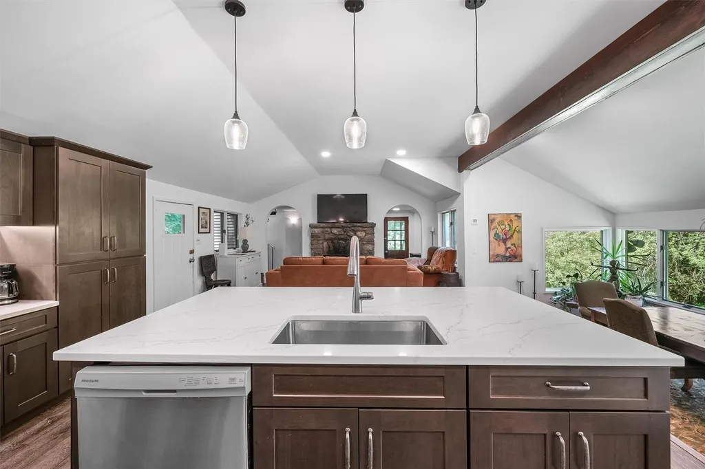 42 Raspberry Lane Carmel NY 10512