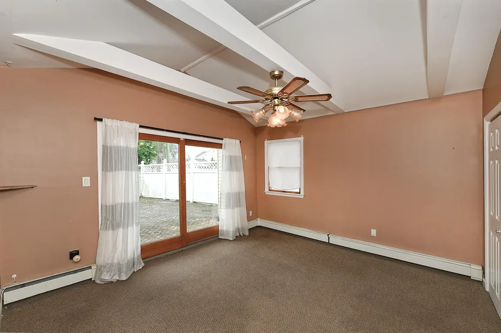 4281 Ludwig Lane Bethpage NY 11714