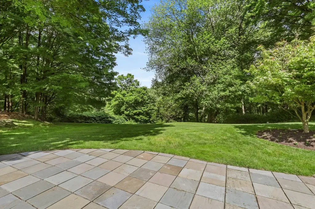 382 Long Ridge Road Pound Ridge NY 10576