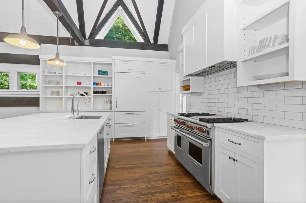 382 Long Ridge Road Pound Ridge NY 10576