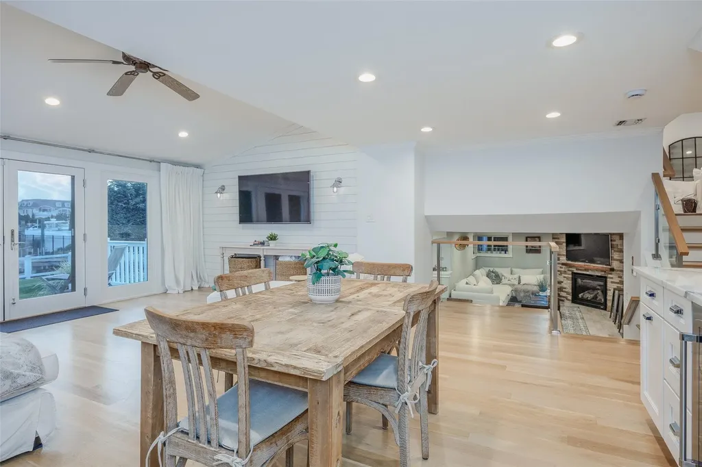 2904 Harbor Road Merrick NY 11566