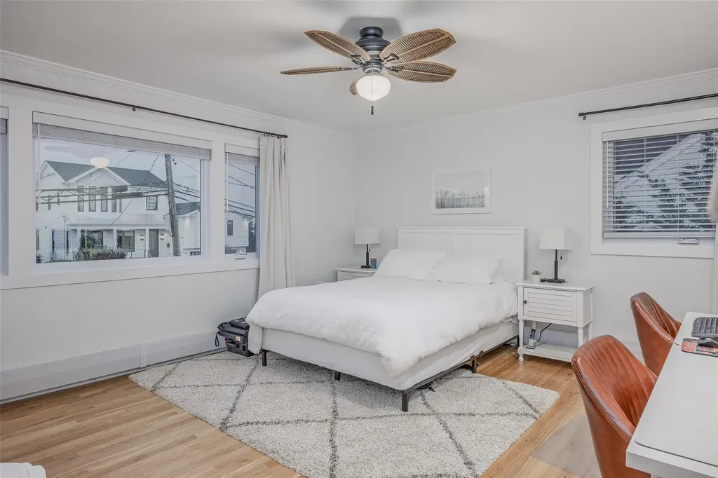 2904 Harbor Road Merrick NY 11566