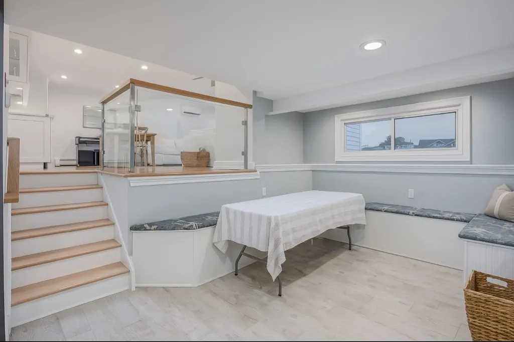 2904 Harbor Road Merrick NY 11566
