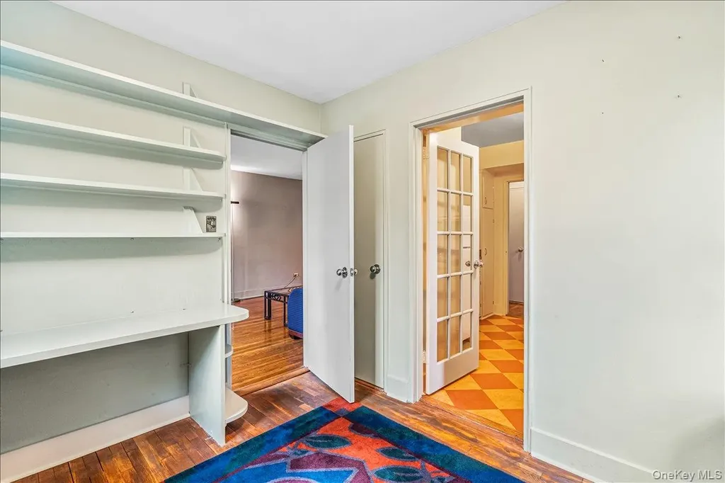 139-15 83 Avenue Briarwood NY 11435