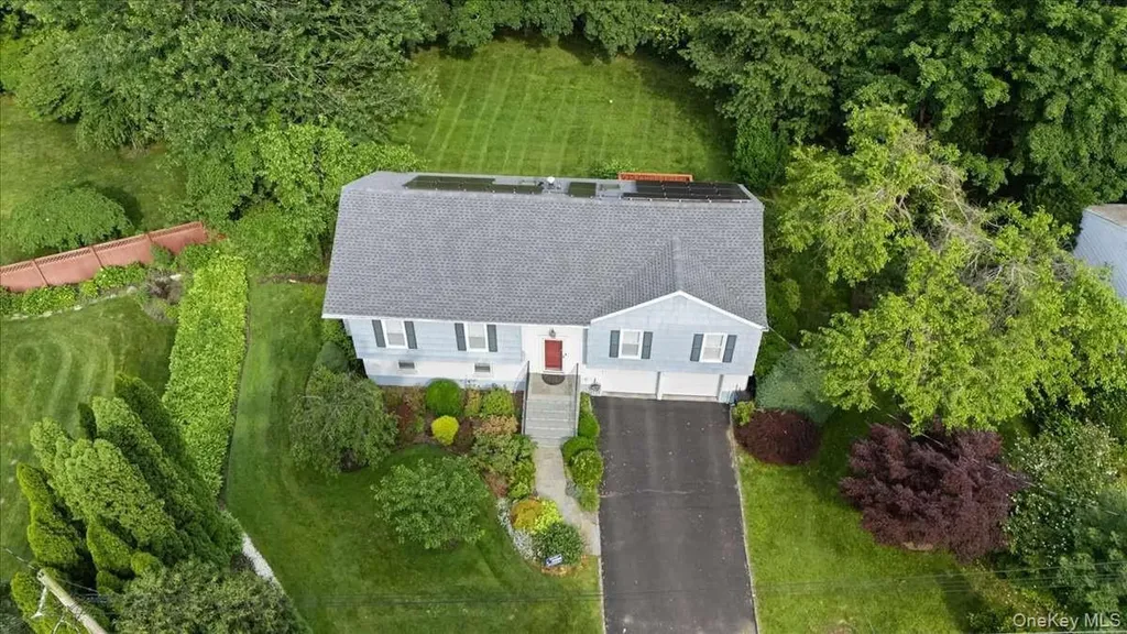12 Edgemont Circle Scarsdale NY 10583