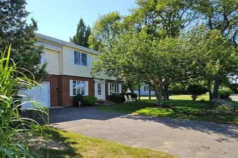 3650 Bay Shore Road Greenport NY 11944