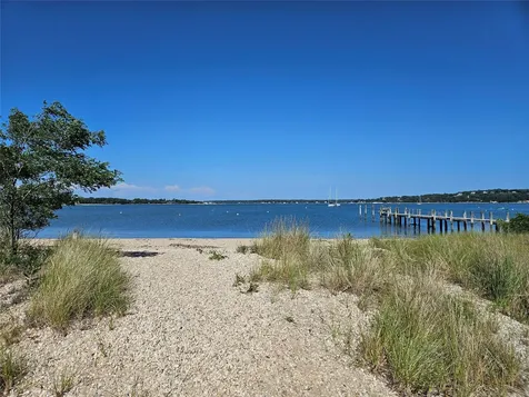 3650 Bay Shore Road Greenport NY 11944