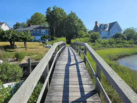 3650 Bay Shore Road Greenport NY 11944
