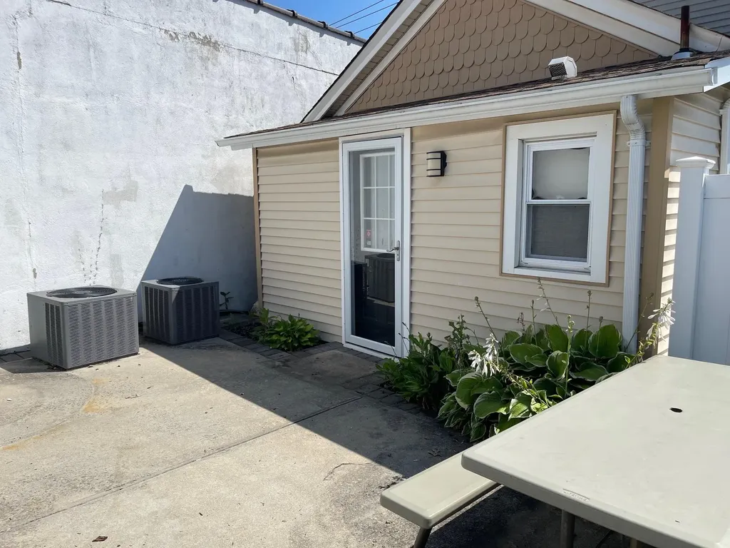 69 Broadway Greenlawn NY 11740
