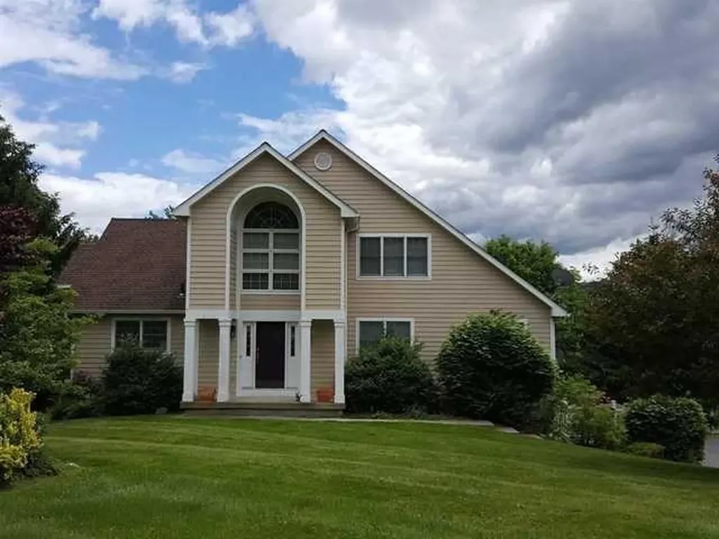 21 Hoose Boulevard Fishkill NY 12524