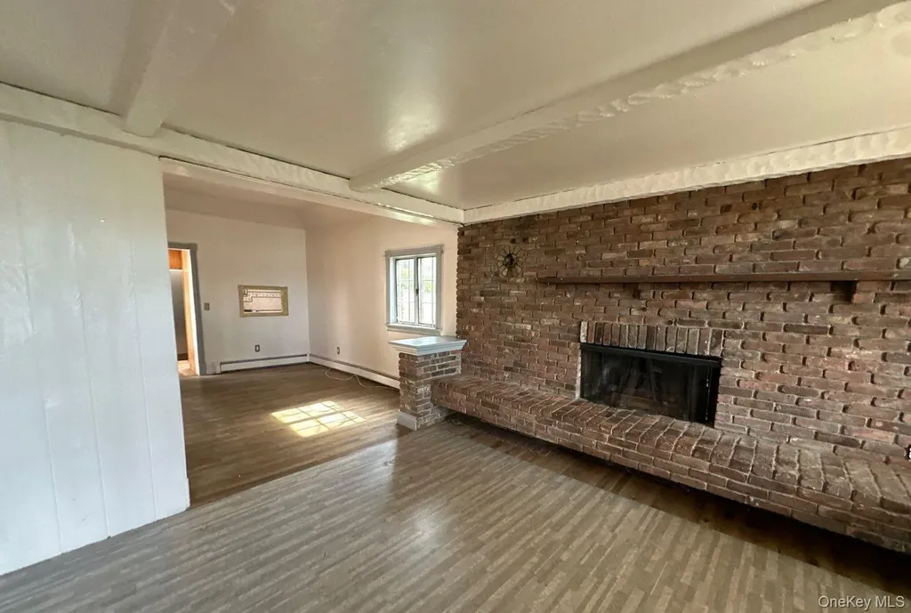 143 Harbor Road Cold Spring Harbor NY 11724