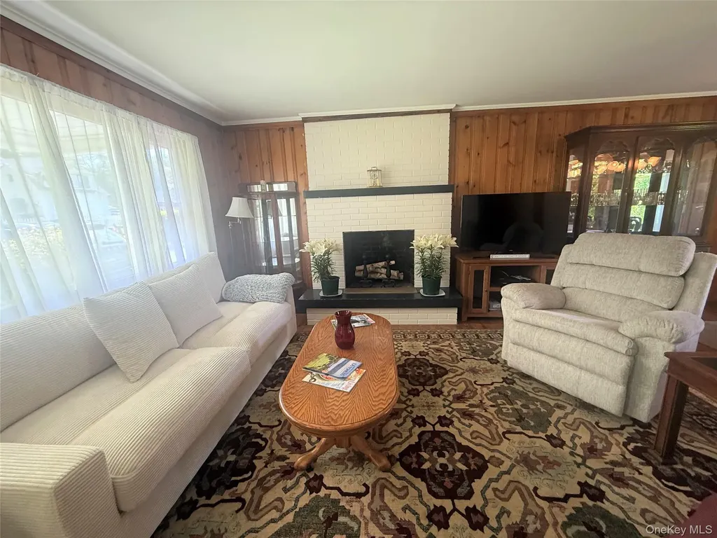 75 Midway Avenue Amenia NY 12501