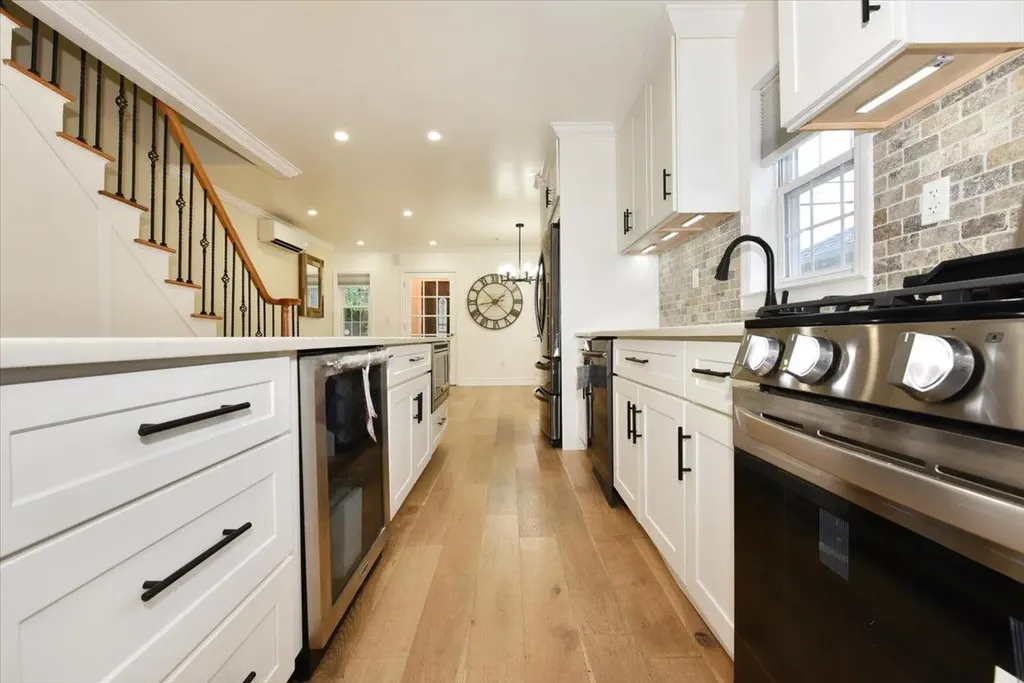 1632 Harding Park Bronx NY 10473