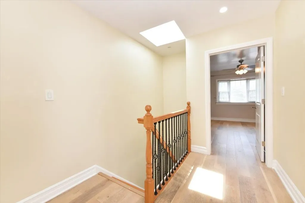 1632 Harding Park Bronx NY 10473