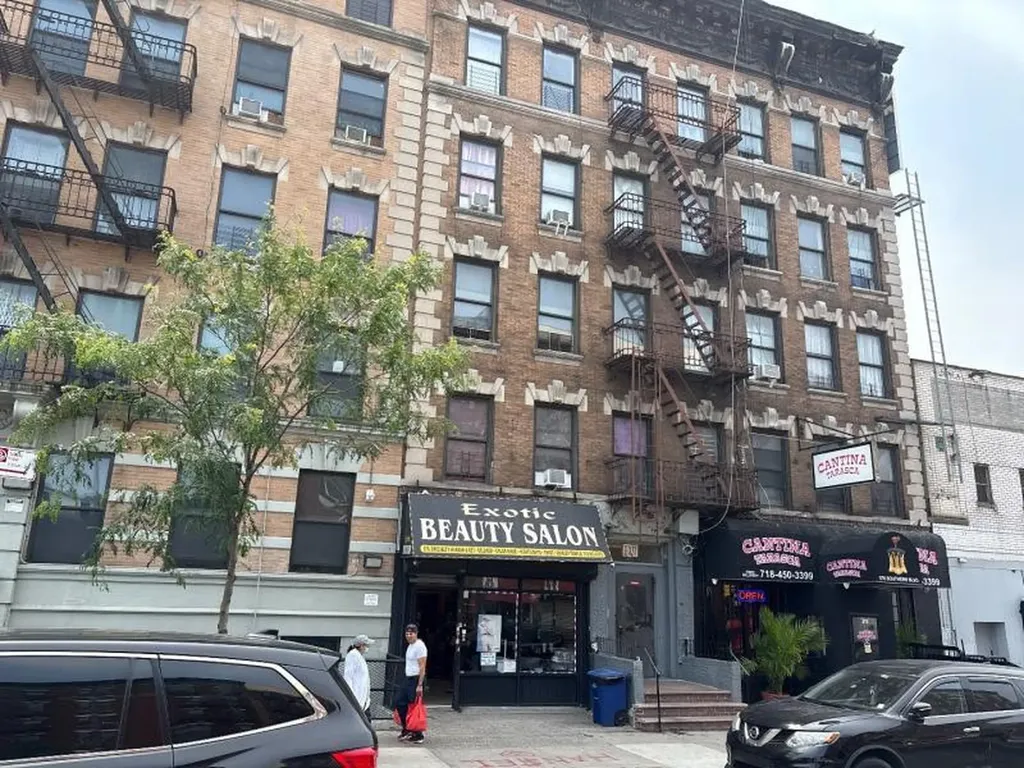 576 Southern Boulevard Bronx NY 10455