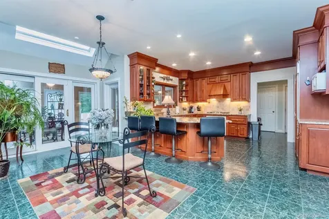 21 Amy Court Kingston NY 12401