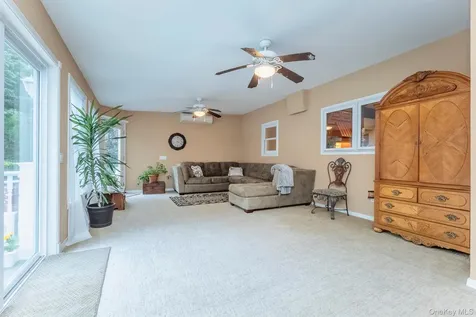 21 Amy Court Kingston NY 12401