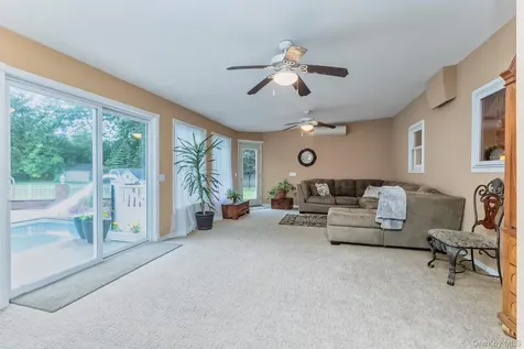 21 Amy Court Kingston NY 12401