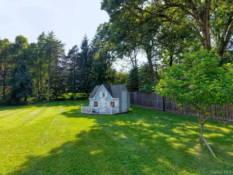 21 Amy Court Kingston NY 12401