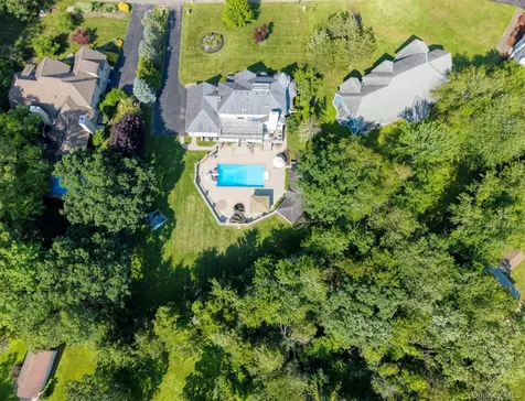 21 Amy Court Kingston NY 12401