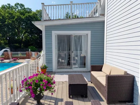 21 Amy Court Kingston NY 12401