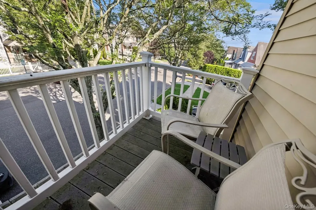 1114 1st Avenue New Hyde Park NY 11040
