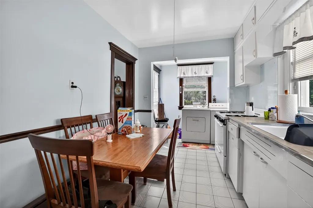 46 Bainton Street Yonkers NY 10704
