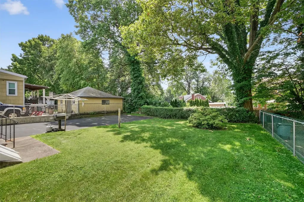 46 Bainton Street Yonkers NY 10704