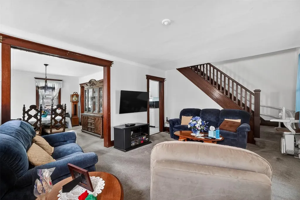 46 Bainton Street Yonkers NY 10704