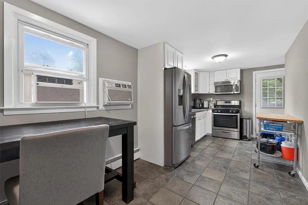 14 Provost Drive New Windsor NY 12553