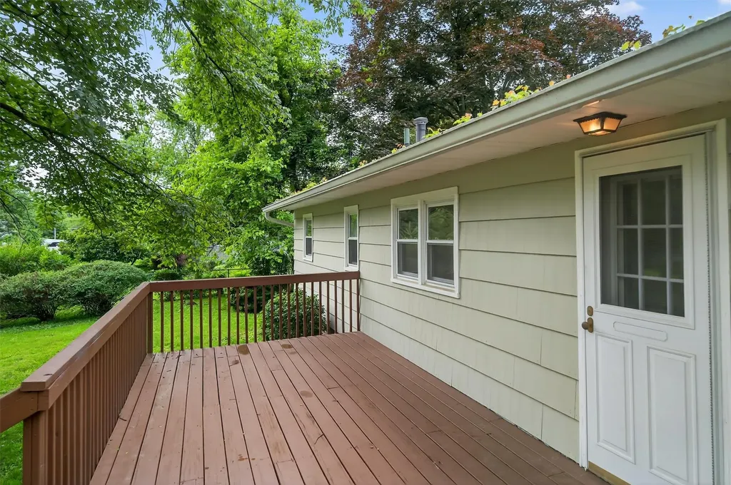 14 Provost Drive New Windsor NY 12553
