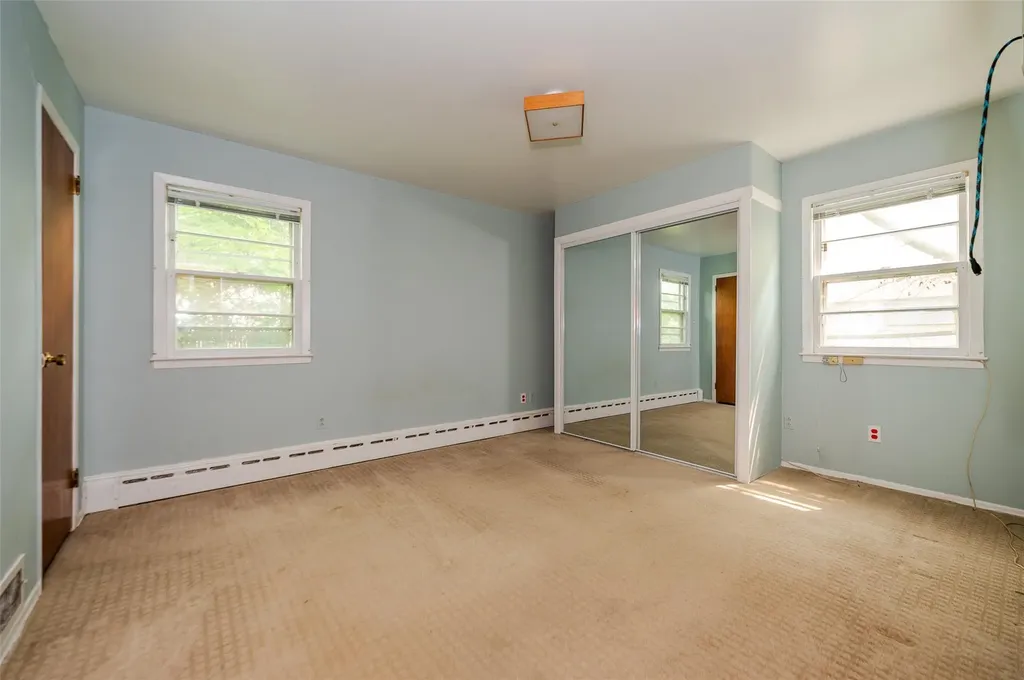 615 E Olive Street Long Beach NY 11561