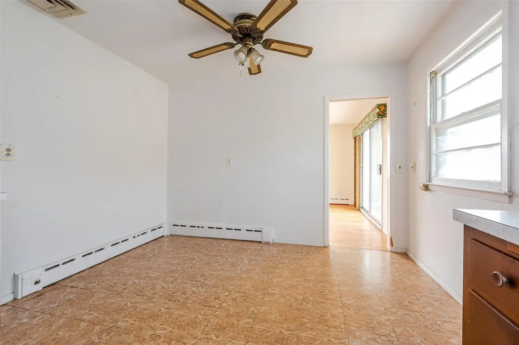 615 E Olive Street Long Beach NY 11561