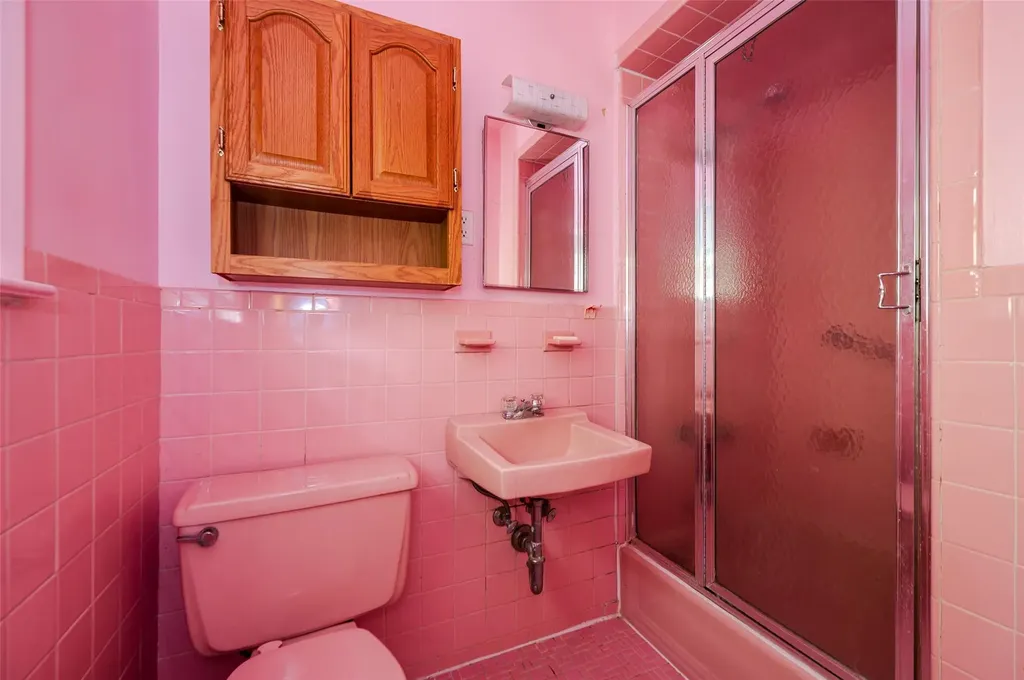 615 E Olive Street Long Beach NY 11561