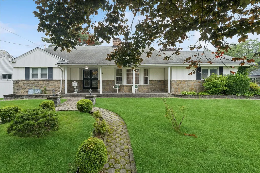 767 Cornwell Avenue Malverne NY 11565