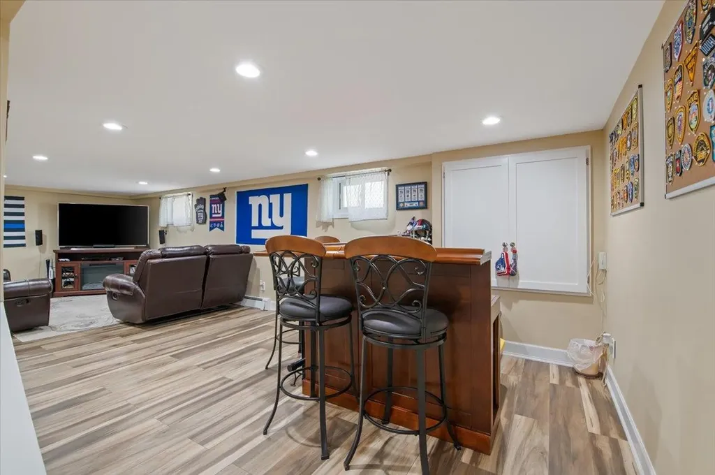 918 Clay Street Baldwin NY 11510