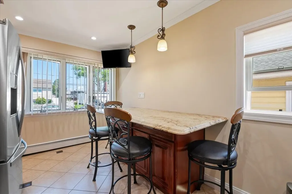 918 Clay Street Baldwin NY 11510