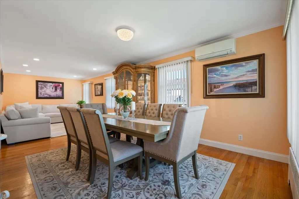 918 Clay Street Baldwin NY 11510