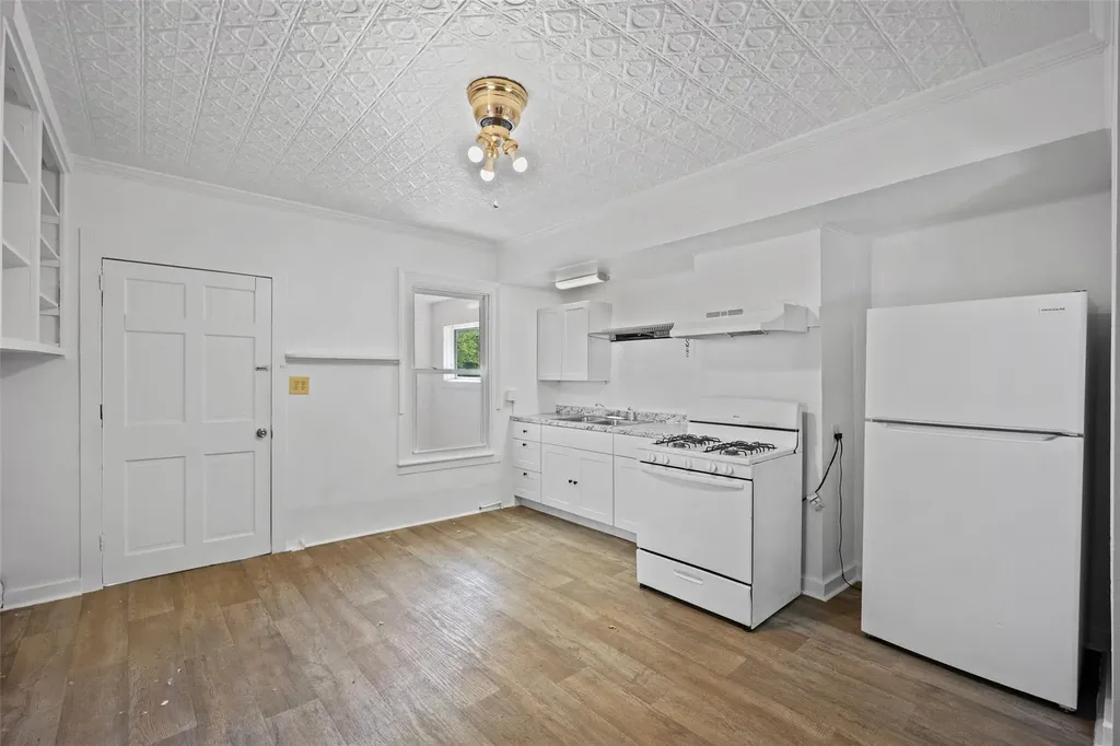 96 Cedar Street Kingston NY 12401