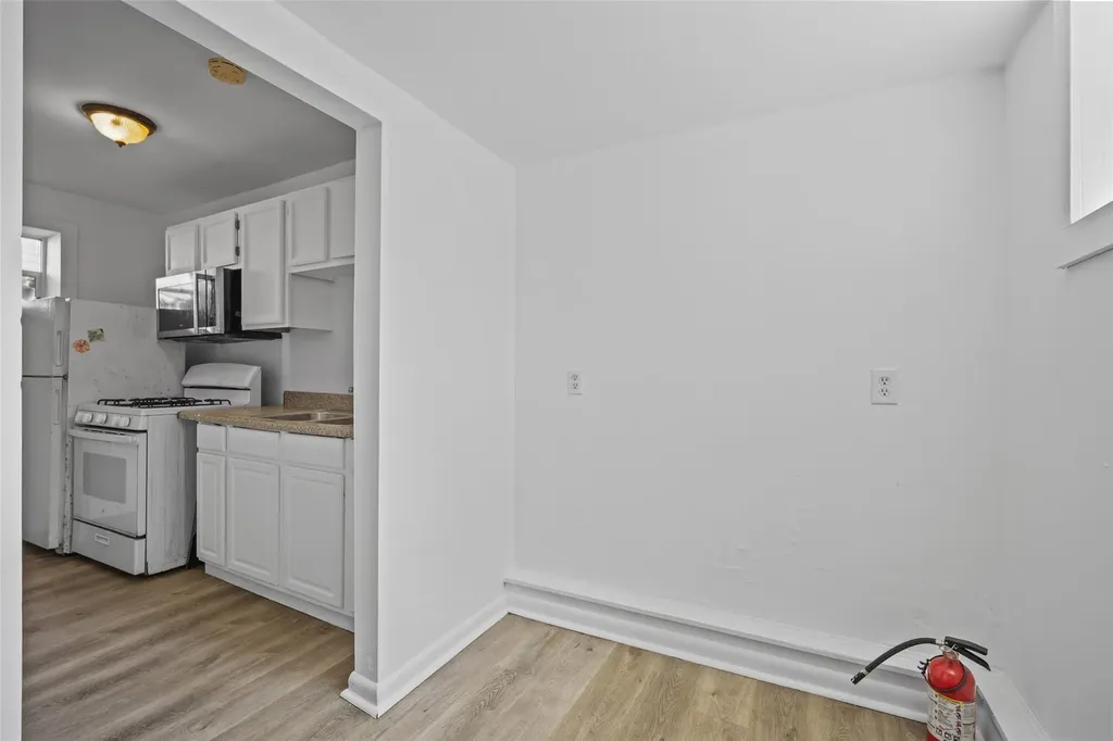 96 Cedar Street Kingston NY 12401
